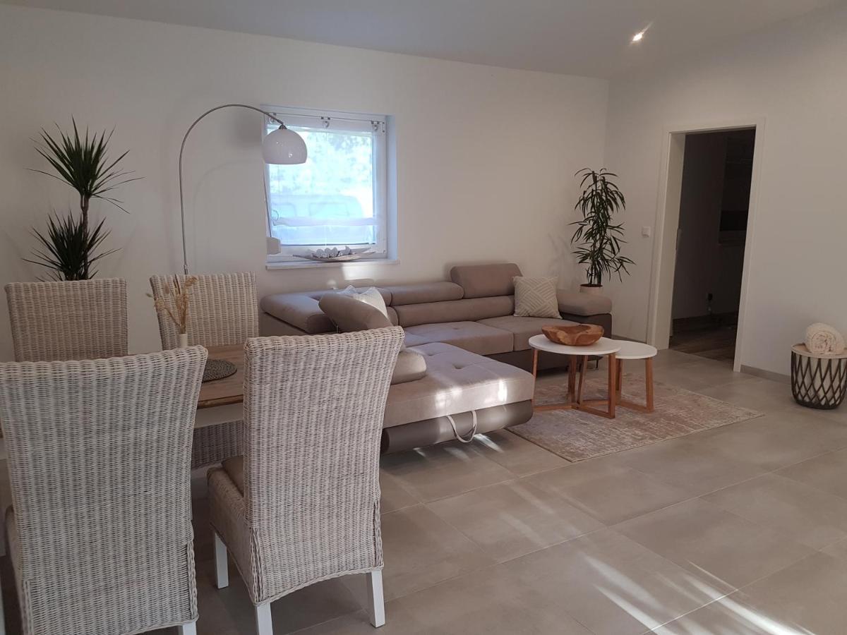 Oase Am Nationalpark Apartment Kargow Bagian luar foto